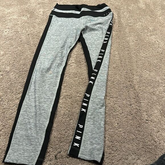 Pink ultimate leggings like new! Size m grey and black Victoria secret - Picture 3 of 7